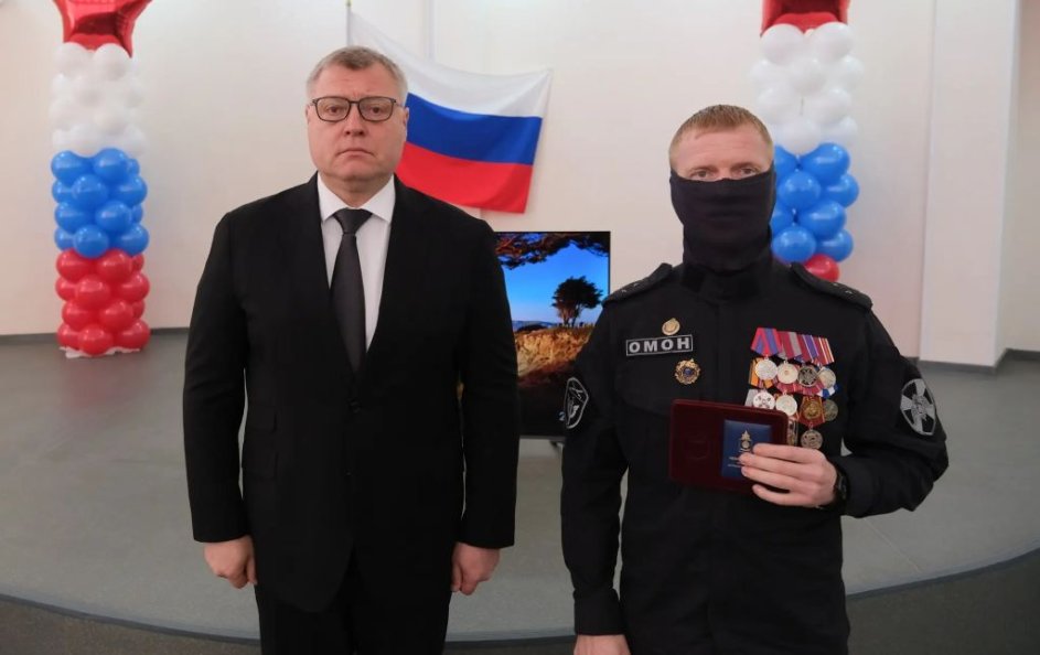 10 лет на страже: губернатор Астраханской области наградил сотрудников и военнослужащих Росгвардии