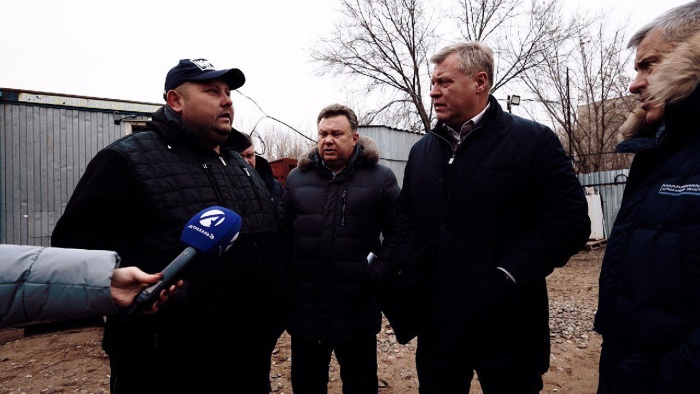 Игорь Бабушкин проинспектировал строящийся детсад в Астрахани