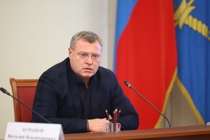 В зимнюю непогоду на дороги Астраханской области выйдут 87 единиц спецтехники