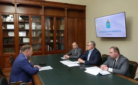 Губернатор и Россельхознадзор обсудили контроль за перемещением скота
