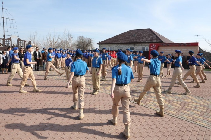 В Астраханской области Ирина Гусева и Евгений Грачев обсудили вопросы патриотического воспитания