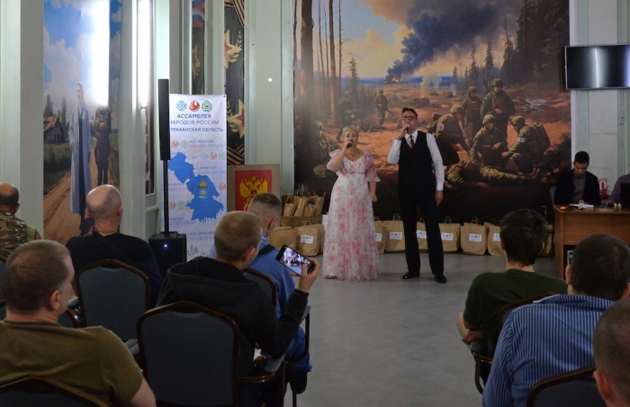 В Астраханском военном госпитале прошла акция «Любовь к Отчизне во имя жизни»