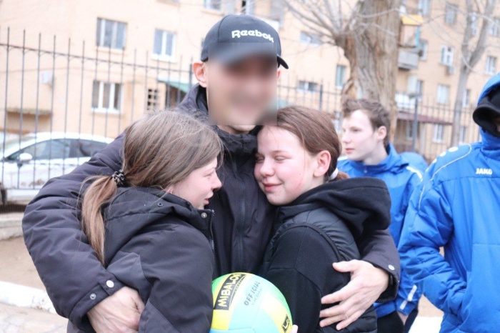 Педагог астраханского детского соццентра ушел добровольцем на СВО