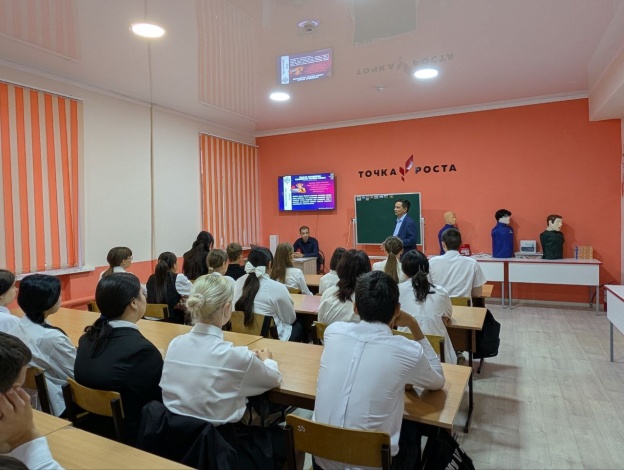 Астраханских школьников учат распознавать дипфейки в проекте «Цифровой ликбез» Астраханских школьников учат распознавать дипфейки в проекте «Цифровой ликбез»