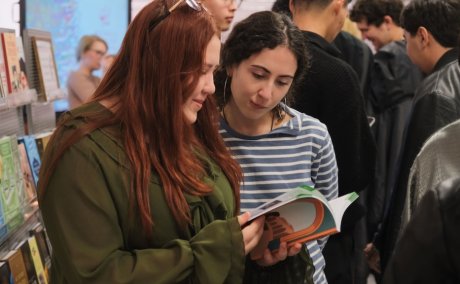 Книжные раритеты и диалог культур: Астраханская область принимает Фестиваль иранской культуры