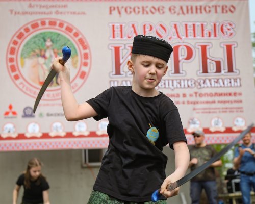 Русское единство: фестиваль народных игр в Астрахани