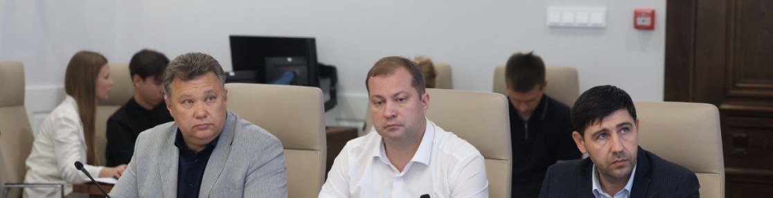В Астраханской области усилят контроль за несанкционированным сбросом отходов