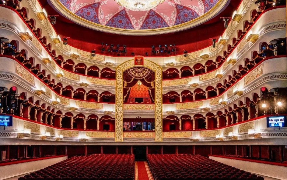 Астраханские музеи и театры получат новое оборудование благодаря нацпроекту «Семья»