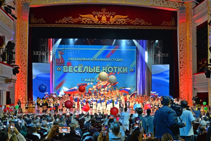 Фестиваль «Золотой ключик» завершился в Астрахани праздничным гала-концертом