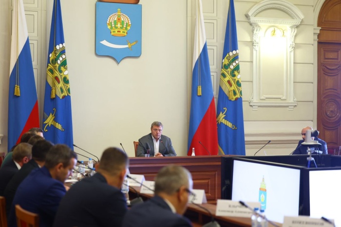 В Астрахани для воссоздания архитектурного облика более 8 км воздушных линий перенесут под землю