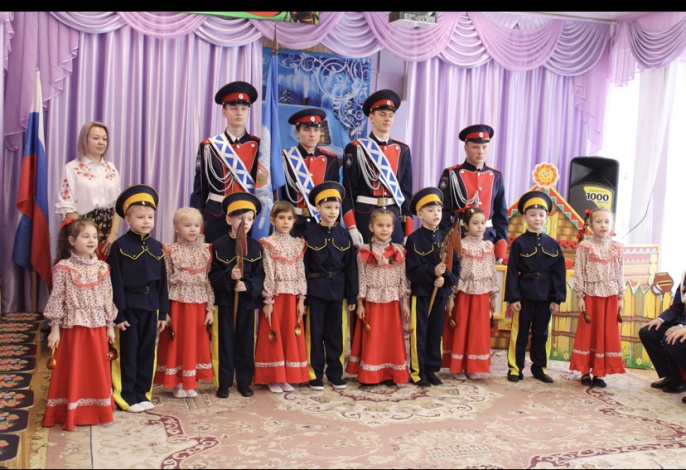 Воспитанников детсада № 90 посвятили в казачата