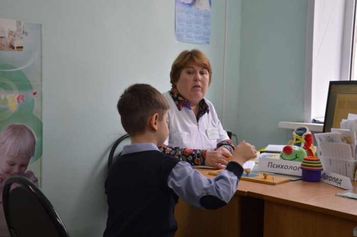 Мобильная социальная помощь доступна семьям с особенными детьми в отдаленных районах Астраханской области