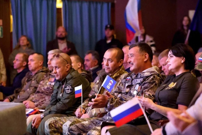 В Астрахани отметили День воссоединения Донбасса и Новороссии с Россией