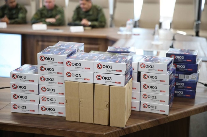Губернатор Астраханской области передал специальное оборудование войсковой части