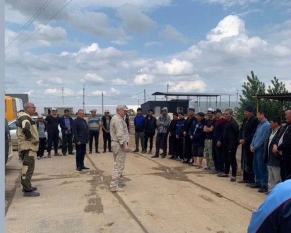 В Астраханской области иностранным гражданам рассказали о службе по контракту В Астраханской области иностранным гражданам рассказали о службе по контракту