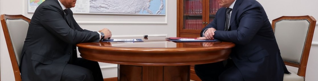 Глава Астраханской области Игорь Бабушкин встретился с председателем Госдумы Вячеславом Володиным