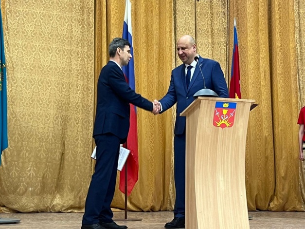 Владимир Климкин официально вступил в должность главы Знаменска Астраханской области