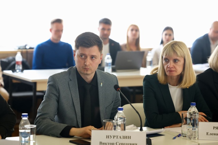 В Астраханской области разработали стратегию военно-патриотического воспитания молодежи