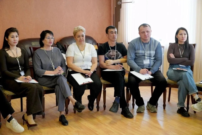 В Астраханской области завершился второй поток обучения для специалистов, работающих с участниками СВО