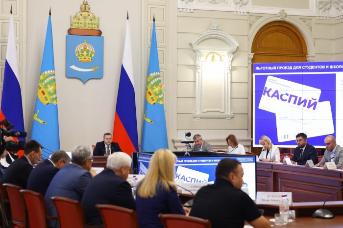 В Астраханской области увеличат расходы на ремонт дорог