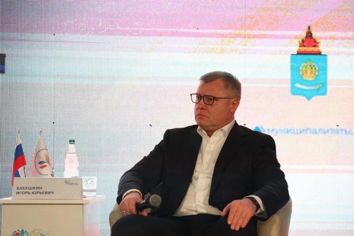 Глава Астраханской области принял участие в III Всероссийском муниципальном форуме «МАЛАЯ РОДИНА – СИЛА РОССИИ»