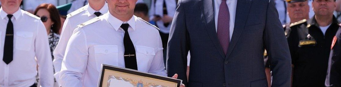 Губернатор Астраханской области поздравил пограничников с профессиональным праздником